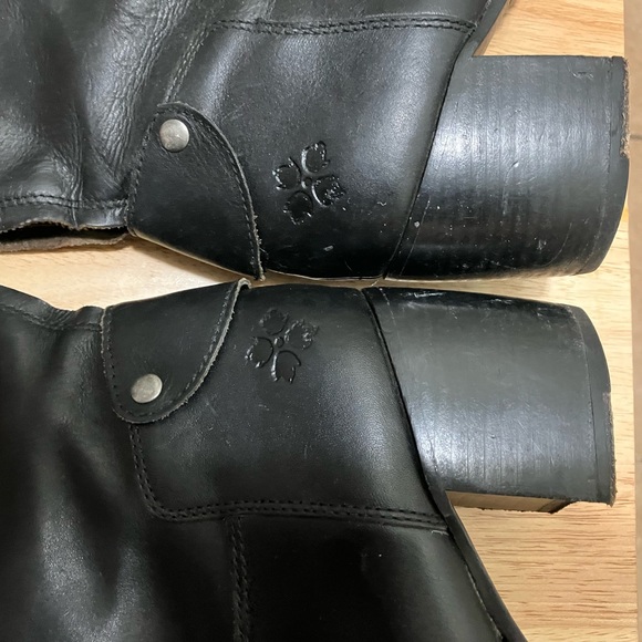 Patricia Nash Woman’s Wide Calf Black - Picture 2 of 16